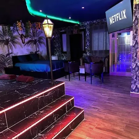 Marbella Privatif -jacuzzi-sauna La Valette-du-Var